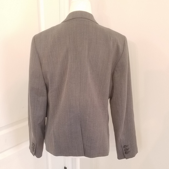 NWT! Talbots navy blue blazer - Picture 4 of 9
